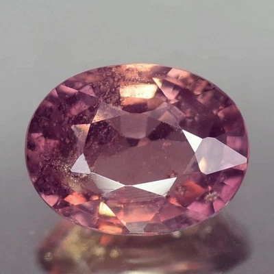 1.42CT MARVELOUS AA UNHEATED UNTREATED OVAL ORANGE PINK SAPPHIRE NATURAL - Image 1 of 3
