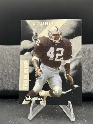 1992 SkyBox Prime Time #305 Ronnie Lott - Image 1 of 2