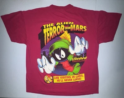 Camisa masculina Looney Tunes vintage anos 90 grande Marvin The Martian Alien Terror rosa - Imagem 1 de 4