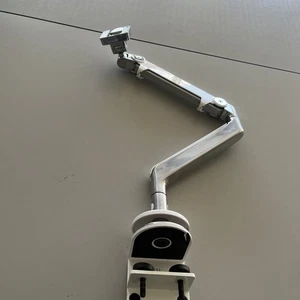 Humanscale M2 Monitor Arm With A vesa Plate - Picture 1 of 3