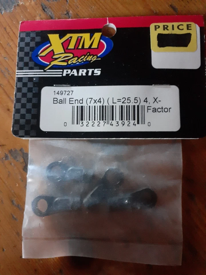 1/8 XTM nitro X-FACTOR monster truck-ball end - Image 1 of 1