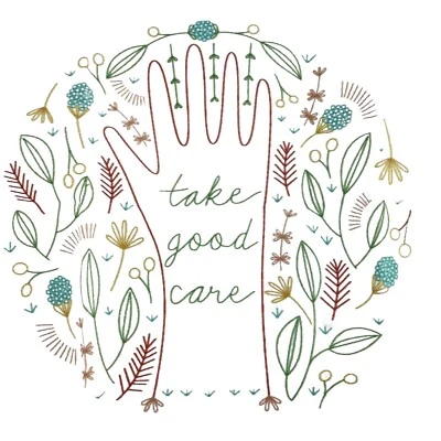 Acogedor Kit de Bordado Moderno Azul TENGA BUEN CUIDADO Estampado en Color e Hilo dental Foto 1 de 4