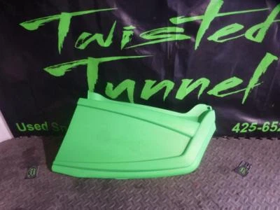 Nuevo panel lateral derecho verde 2006 2007 Arctic Cat M7 M6 Crossfire 4606-258 derecho Foto 1 de 4