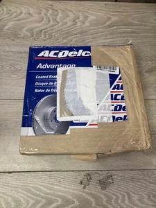 Genuine GM Coated Front Disc Brake Rotor 19327474 - Picture 1 of 3