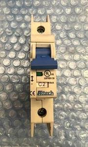 Altech 1CU3L Mini Interruttore 3A Monopolare, 277 VAC C3 Nuovo Vecchio Stock - Foto 1 di 1