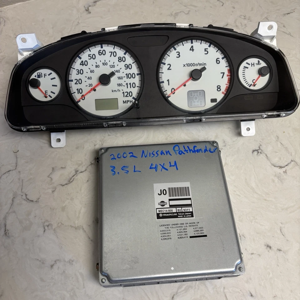 2000 - 2003 年日产探路者 4X4 3.5L 发动机控制模块 ECU ECM MEC14-800 — 第 1/4 张图片
