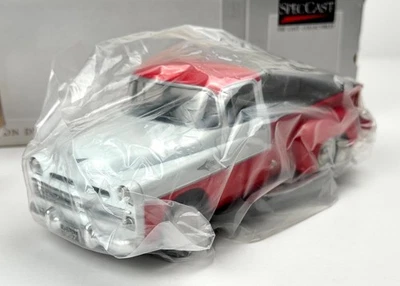 Camioneta pickup Dodge D100 1957 SpecCast banco 1:25 #28506 ~ serie clásica Foto 1 de 4