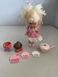 Vintage 1989 Mattel Cherry Merry Muffin Doll Blonde  Accessories Brush Comb - Picture 1 of 14