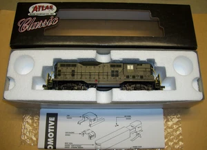 Locomotora Atlas Classic Reading EMD GP-7 #603, lista para DCC, excelente en caja 8417 - Imagen 1 de 13