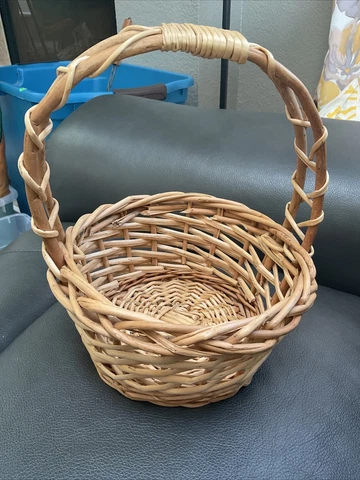 Handled Woven Basket - Beige - 8” Diameter Cover