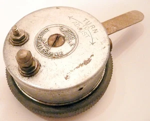 vintage RICO TRI-POLE * part : Tested /Working --- SPEAKER DRIVER 5V - HAM HORN - Picture 1 of 3