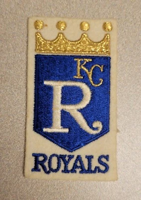 GENUINE 1969 KANSAS CITY KC ROYALS 1st BASEBALL SEASON FELT UNIFORM PATCH MINT! - Image 1 of 4