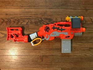 pistola nerf ripchain