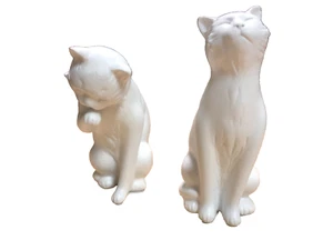 2er Set - Gips Katze Figuren Statuen - weiße Farbe - 6" hoch x 3" breit - Bild 1 von 6