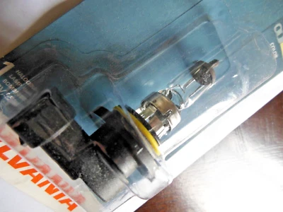 SYLVANIA / BASIC * 12.8V / 55 W / # 9006 * Envío gratuito Foto 1 de 4