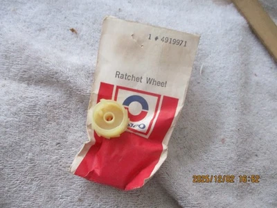 НОВЫЙ ИЗ СТАРЫХ ЗАПАСОВ 1975 CHEVROLET IMPALA, CAPRICE, MALIBU ОМЫВАТЕЛЯ МОТОР ХРАПОВИК КОЛЕСА-4919971 - Изображение 1 из 4