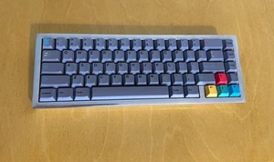 CanonKeys aluminum polished mechanical keyboard 65 kbdfans doubleshot keycaps - Afbeelding 1 van 11