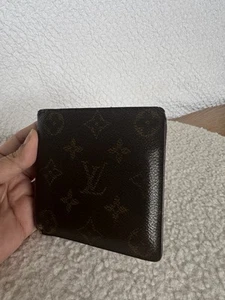 100% Authentic Louis Vuitton Men's wallet- project - Picture 1 of 9