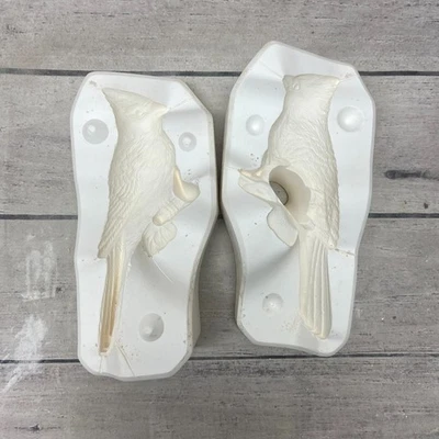 Vintage 1998 Scioto Ceramic Casting Mold Cardinal Bird Figurine #S-3587 - Image 1 of 4