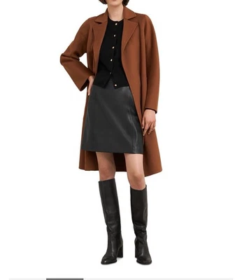 Falda halógena de cuero línea A para mujer talla 6 venta al por menor $375 Foto 1 de 4