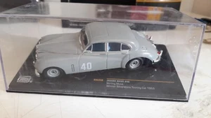 MODELLINO JAGUAR MK VII STIRLING MOSS WINNER SILVERSTONE 1953 1/43 IXO MODELS - Foto 1 di 3