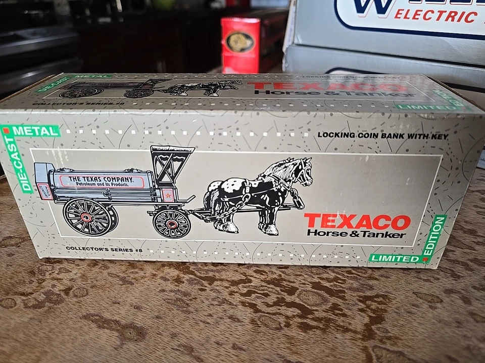 1991 Ertl Texaco / The Texas Company Horse Drawn Tanker Diecast Bank 9390VP - Image 1 of 1