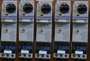 4648154 Schneider GV2P10-D1 GV2P10D1B7 Telemechanical Starter Circuit Breaker - Picture 1 of 4
