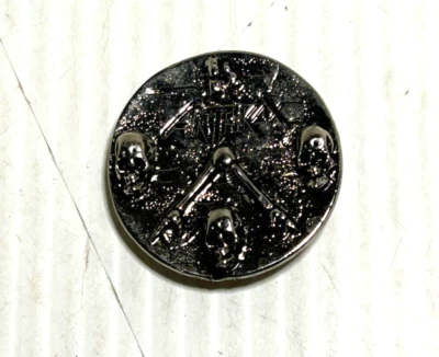 VINTAGE 1991 ANTHRAX SKULL CLOCK 1.25" PIN BADGE HEAVY METAL BAND - Image 1 of 2