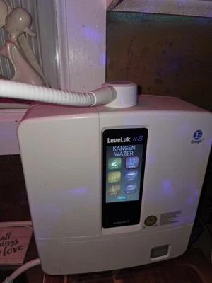 Enagic LeveLuk K8 Kangen Alkaline Water Filtration Ionizer Machine - Image 1 of 2