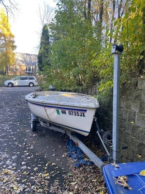 2005 Catalina 14'5" w/ Trailer, Title & Registration - Image 1 of 4