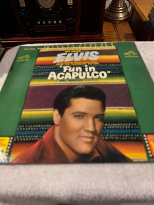 Elvis Presley - Fun in Acapulco - Vinyl LP - GOOD CONDITION WITH DUST SLEEVE!!! - Image 1 of 2