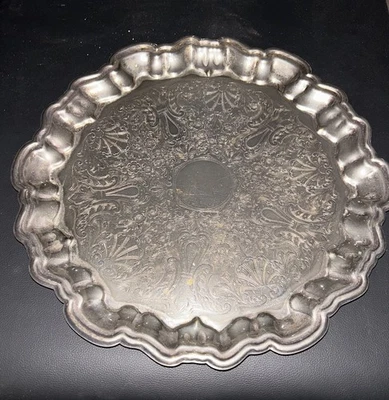 "GRAN BANDEJA REDONDA FLORAL GRABADA PLACA PLATEADA MFG hecha en EE. UU. 16""" Foto 1 de 4