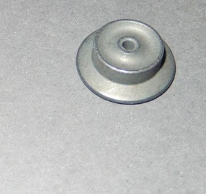 LIONEL PART -773-067- FRONT PILOT WHEEL - NEW - W46G - Picture 1 of 2