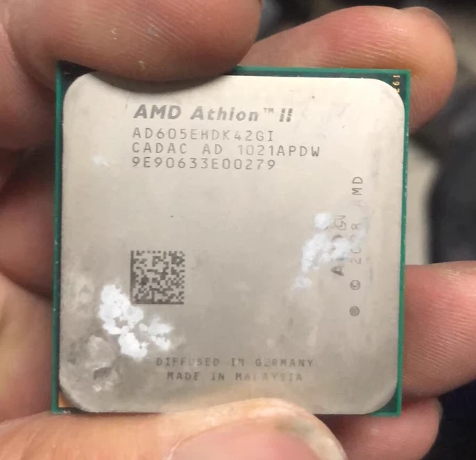 AMD Athlon II X4 605e Socket AM3 CPU Processor 2.3GHz 4-Core 45W AD605EHDK42GI - Image 1 of 1