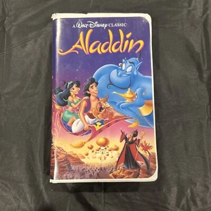 Walt Disney's Aladdin VHS Tape VERY RARE Black Diamond Classic #1662 - Picture 1 of 6