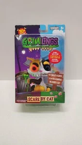 Grimlings Fingerlings Scaredy Cat ~Batteries Included!~ - Picture 1 of 2