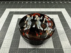 Portagioie tondo laccato nero intarsiato giapponese asiatico fatto a mano vintage - Foto 1 di 13