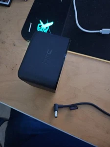 HTC Vive Basestation 1.0 mit Netzteil - Bild 1 von 3
