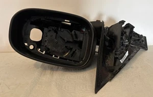 Volvo S80 (2007-2011) -- Power Door Mirror Housing -- Right Side -- #31297867 - Picture 1 of 5