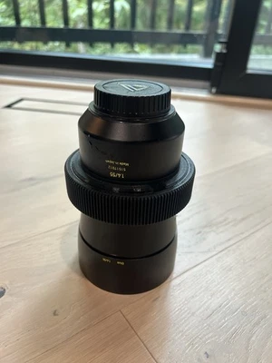 Zeiss Otus Ze 55mm 1.4 - Image 1 of 3