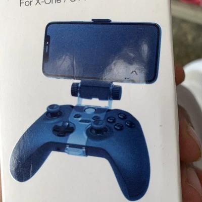 Xbox One & Xbox Series X/S Controller Mobile Phone Holder Clamp Mount Clip - Image 1 of 4