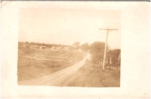 Looking West in Raritan Illinois IL Dirt Road Scenic View 1909 RPPC Real Photo - Picture 1 of 2