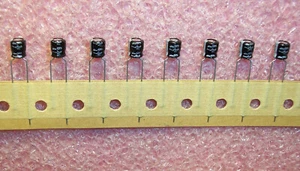 QTY (100) 47uf 6.3V 5x5mm MINIATURE ELECTROLYTIC CAPACITORS 6.3MS5-47MTZ RUBYCON - Picture 1 of 2