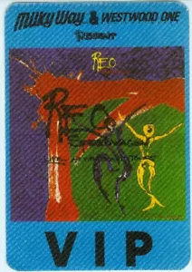REO SPEEDWAGON LIVE AS WE KNOW IT TOUR PASS 1987 - COME NUOVO - Foto 1 di 1