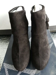 Anne Klein Akyasmyne Booties Ante negro, cremallera en el lateral, talla 6.5, - Imagen 1 de 8