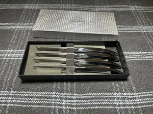 Vintage Carvel Hall Cutlery Steak Knives Stainless - Set of 4 - Picture 1 of 9