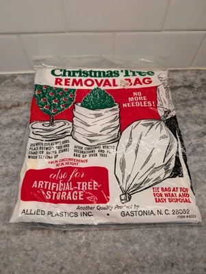 Vintage Christmas Tree Removal Bag Tree Skirt Plastic Storage Bag - Image 1 of 4