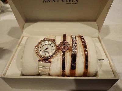 Anne Klein - Reloj Cerámica Oro Rosa + Juego de 3 Brazaletes Tono Rubor con Caja Papel Foto 1 de 4