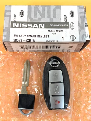 OEM 2021-2022 NISSAN PATHFINDER ROGUE smart key remote S180144502 / 285E3-6XR1A - Image 1 of 3