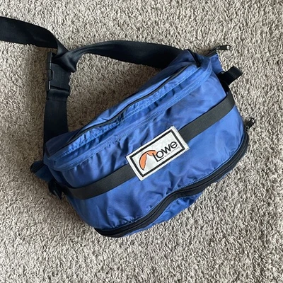Paquete de cinturón de senderismo de cintura de lujo Lowe Alpine Systems de colección azul riñonera de cadera años 90 Foto 1 de 4